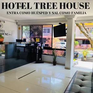 Hotel Tree House, Medellín